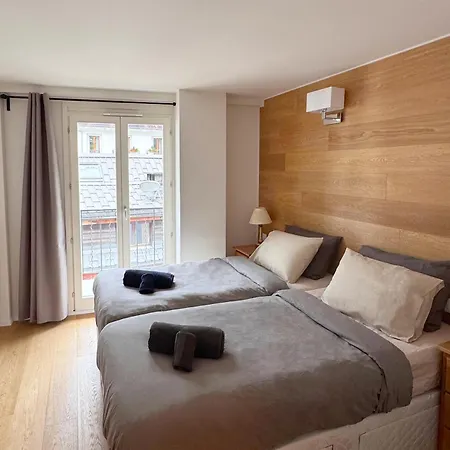 Apartman Modern 2-br In The Heart Of