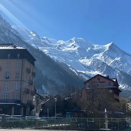 Modern 2-br In The Heart Of Apartment Chamonix