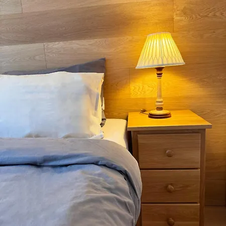 Apartment Modern 2-br In The Heart Of